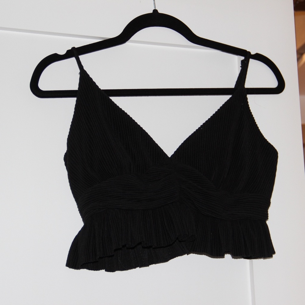 Urban outfit black crop top going out top!